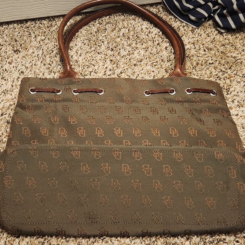 Vintage Doorney & Bourke Purse